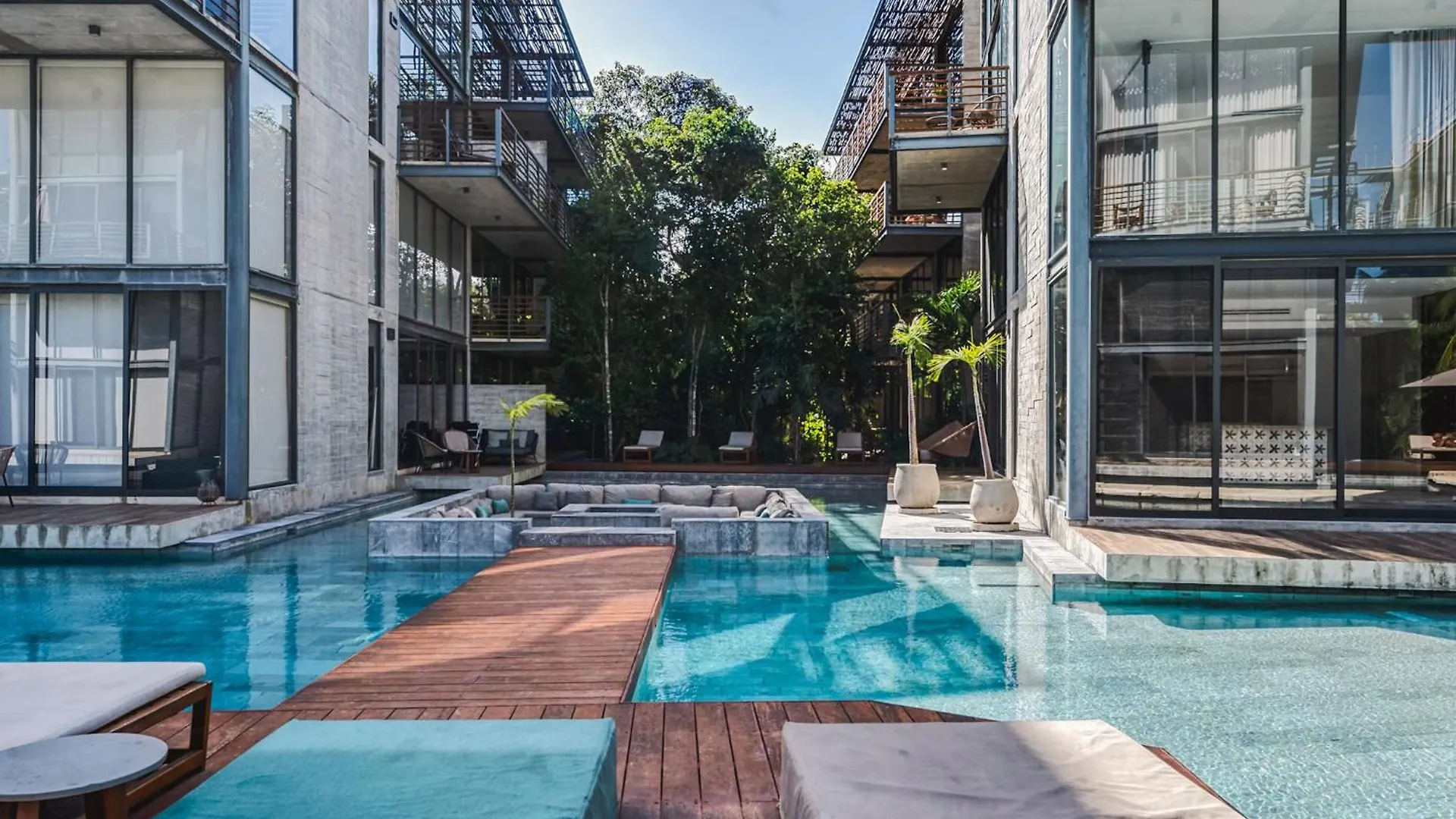 1Br Swim Up Loft W Cenote Big Gym Pools Apartment Tulum Mexico