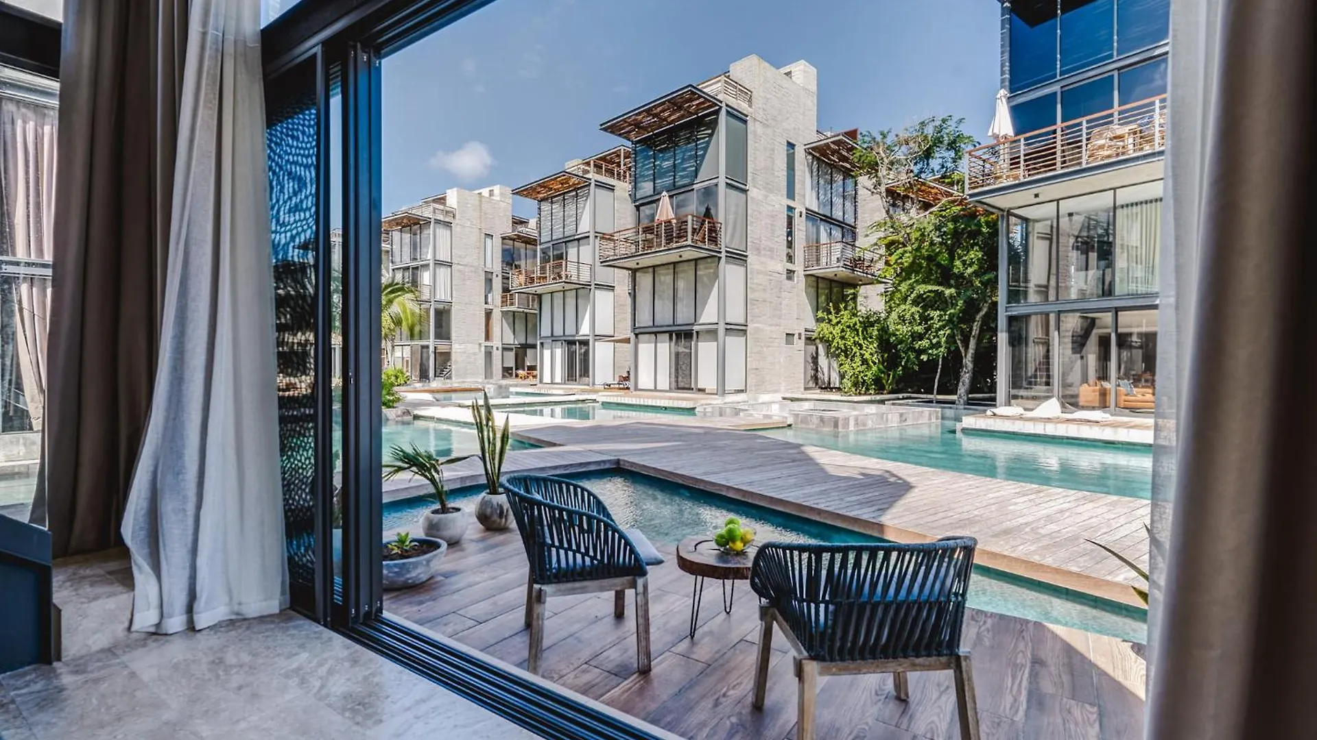 1Br Swim Up Loft W Cenote Big Gym Pools Apartment Tulum Mexico